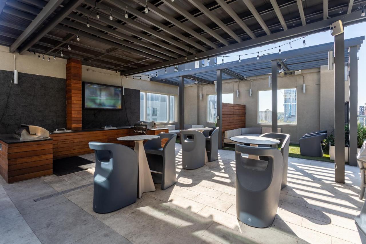 Апартаменты Locale Austin - Rainey Street Экстерьер фото
